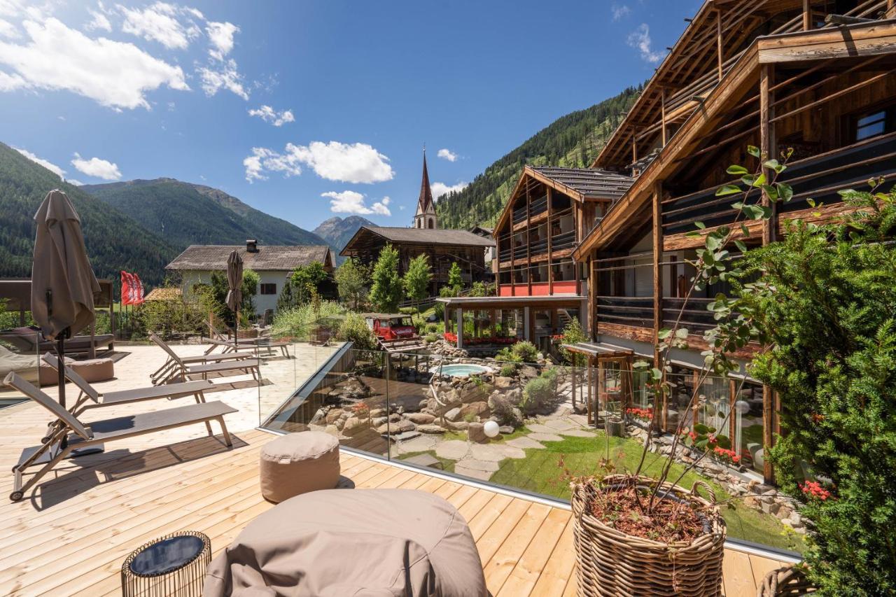 Hotel Waltershof Ulten Buitenkant foto