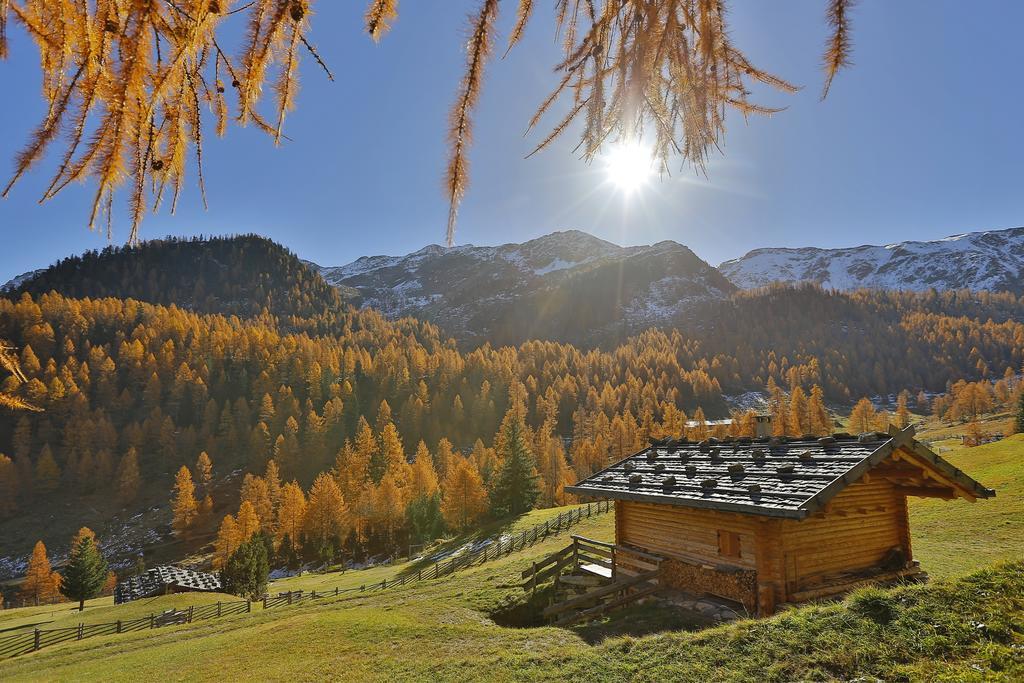 Hotel Waltershof Ulten Buitenkant foto